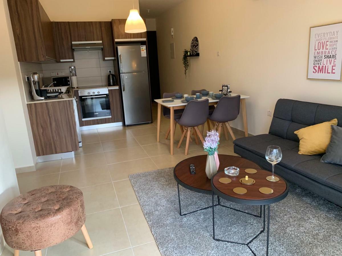 Mythical Sands New Luxury Apartment Paralimni Exterior photo
