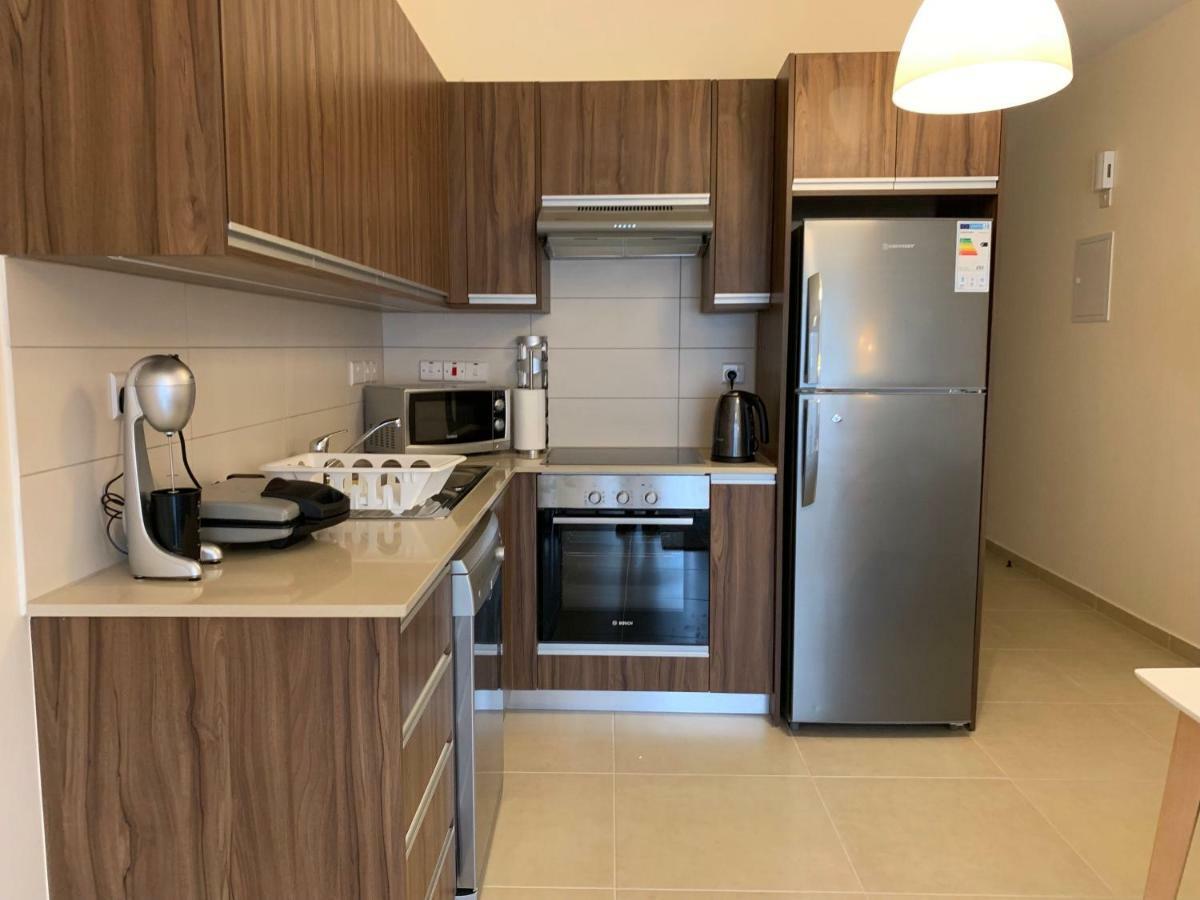 Mythical Sands New Luxury Apartment Paralimni Exterior photo